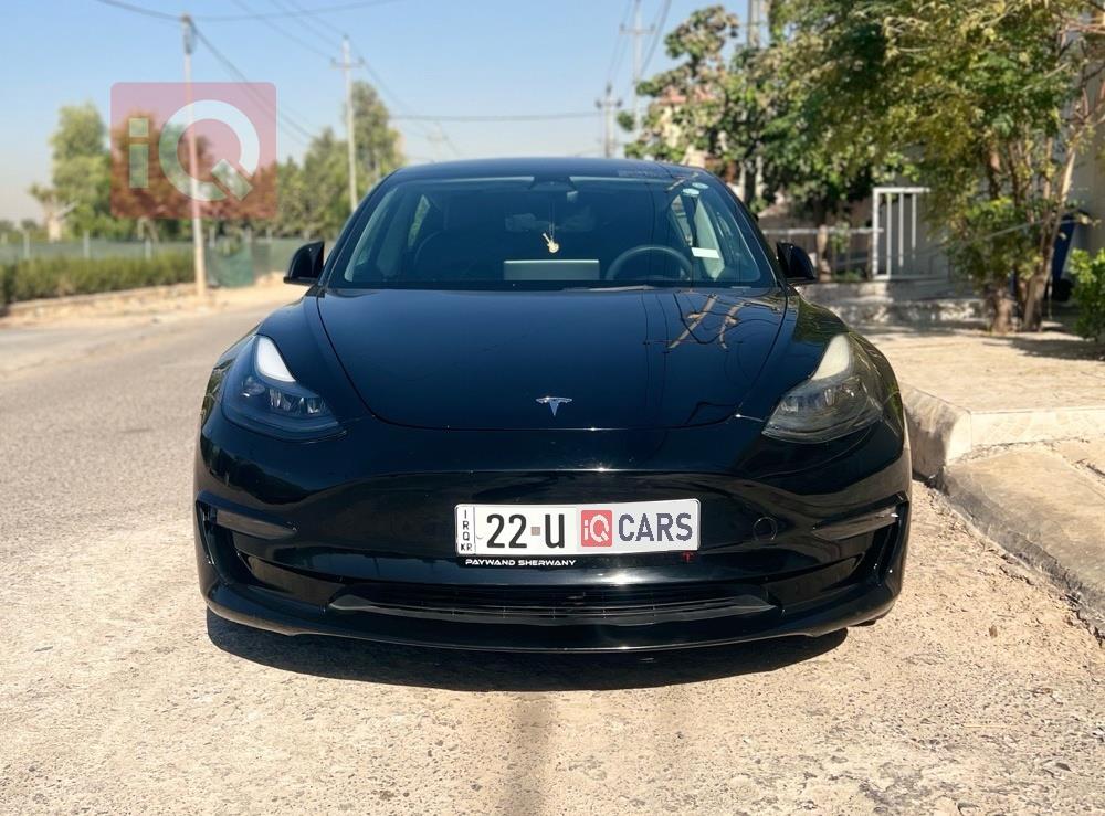 تسلا موديل 3